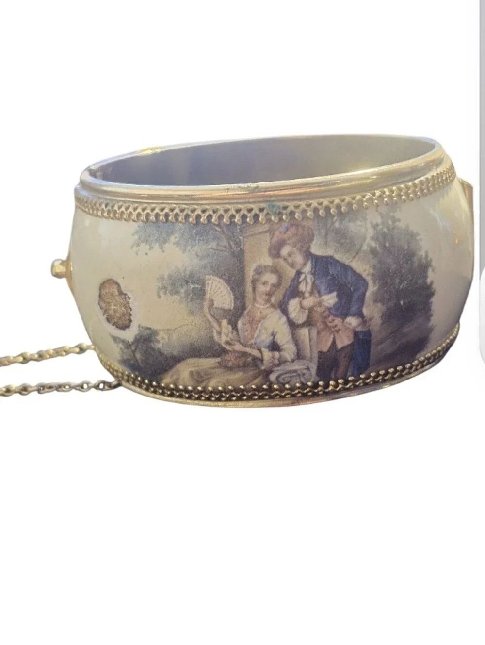 Vintage-Style White and Gold Porcelain Bangle Bracelet